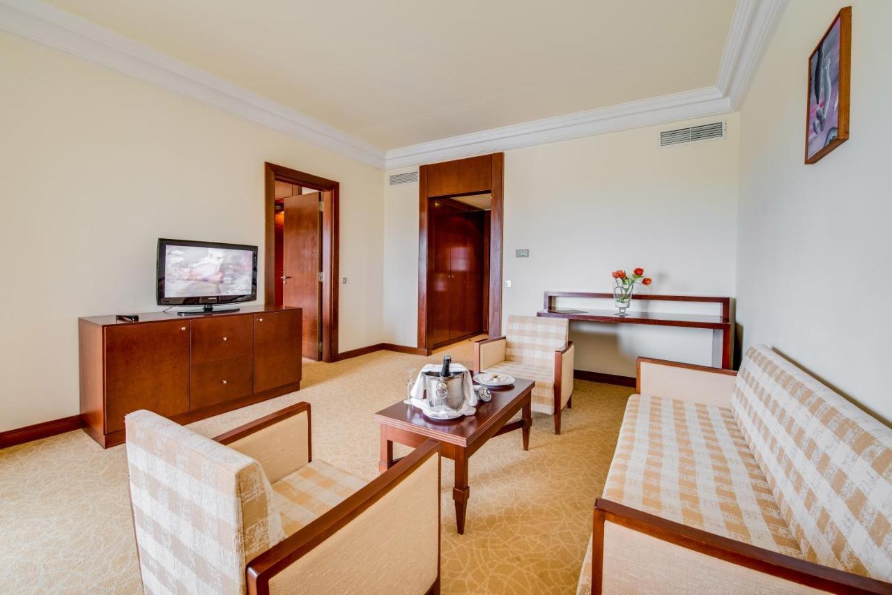 Hotel Le Royal Hammamet Yasmine Esterno foto